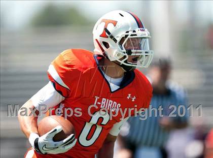 Thumbnail 3 in Timpview vs. Bakersfield (Mission Viejo Football Classic) photogallery.