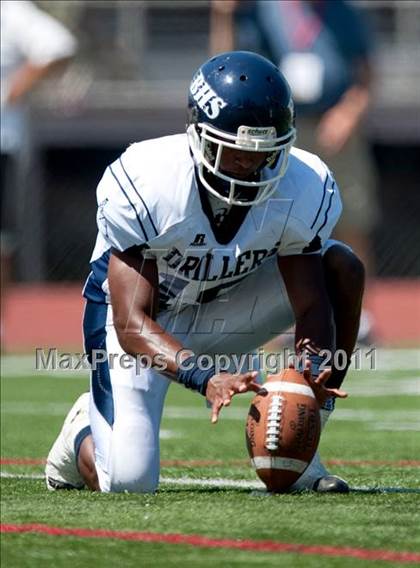 Thumbnail 1 in Timpview vs. Bakersfield (Mission Viejo Football Classic) photogallery.