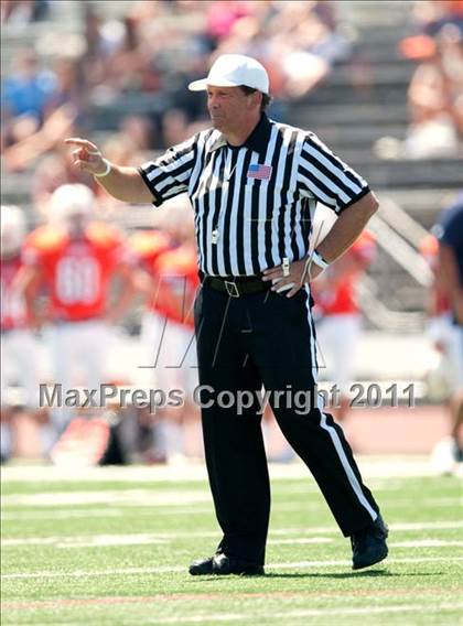 Thumbnail 2 in Timpview vs. Bakersfield (Mission Viejo Football Classic) photogallery.