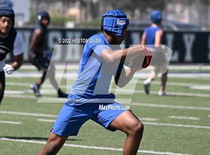 Thumbnail 2 in St. John Bosco vs. Serra (Brave 8 Invitational) photogallery.