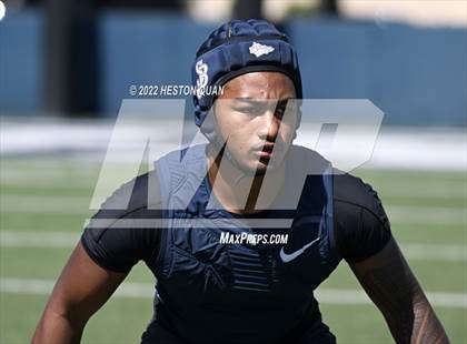 Thumbnail 1 in St. John Bosco vs. Serra (Brave 8 Invitational) photogallery.
