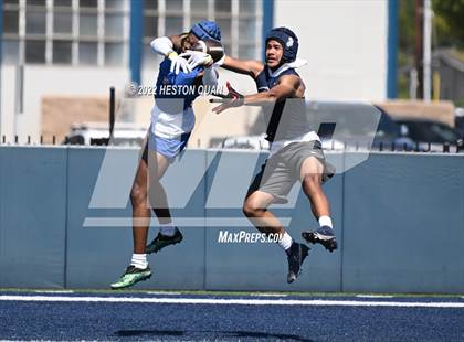 Thumbnail 2 in St. John Bosco vs. Serra (Brave 8 Invitational) photogallery.