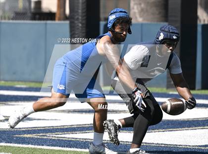 Thumbnail 2 in St. John Bosco vs. Serra (Brave 8 Invitational) photogallery.