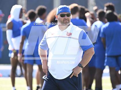 Thumbnail 1 in St. John Bosco vs. Serra (Brave 8 Invitational) photogallery.