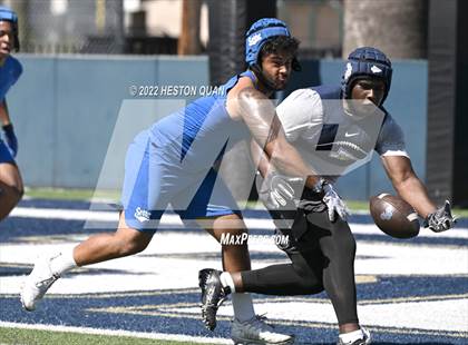 Thumbnail 1 in St. John Bosco vs. Serra (Brave 8 Invitational) photogallery.