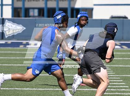 Thumbnail 3 in St. John Bosco vs. Serra (Brave 8 Invitational) photogallery.
