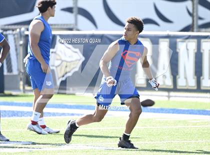 Thumbnail 3 in St. John Bosco vs. Serra (Brave 8 Invitational) photogallery.