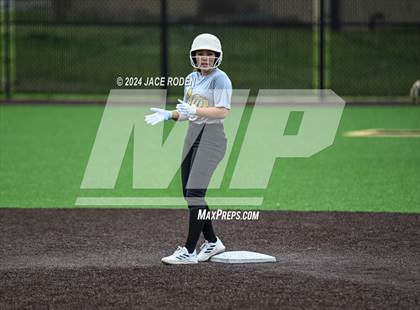Thumbnail 2 in Kirbyville @ Anahuac photogallery.