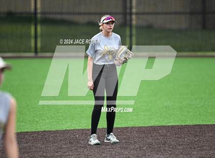 Thumbnail 1 in Kirbyville @ Anahuac photogallery.