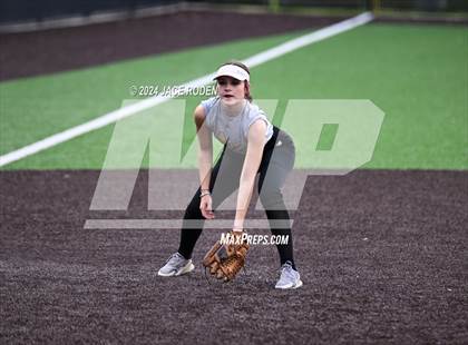 Thumbnail 3 in Kirbyville @ Anahuac photogallery.