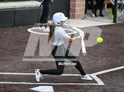 Thumbnail 1 in Kirbyville @ Anahuac photogallery.