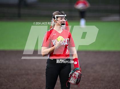 Thumbnail 1 in Kirbyville @ Anahuac photogallery.