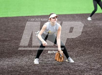 Thumbnail 3 in Kirbyville @ Anahuac photogallery.