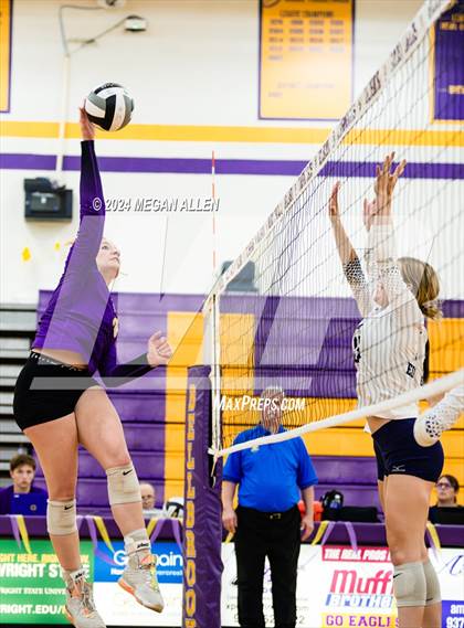 Thumbnail 1 in Edgewood @ Bellbrook photogallery.