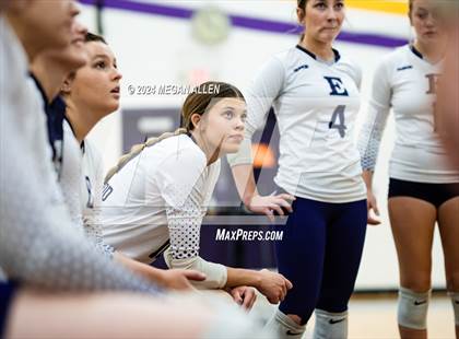 Thumbnail 3 in Edgewood @ Bellbrook photogallery.