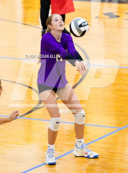 Thumbnail 2 in Edgewood @ Bellbrook photogallery.