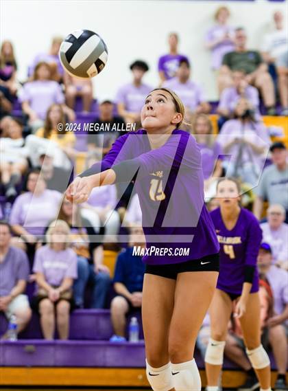 Thumbnail 1 in Edgewood @ Bellbrook photogallery.