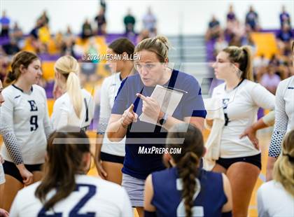 Thumbnail 3 in Edgewood @ Bellbrook photogallery.