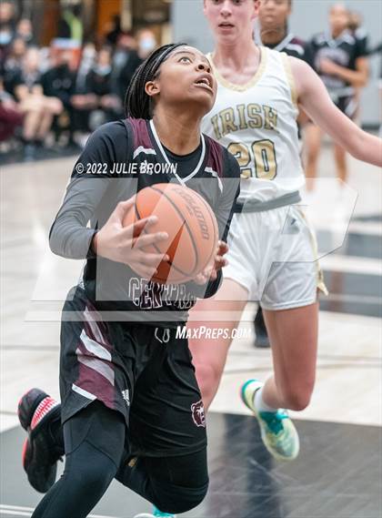 Thumbnail 1 in Lawrence Central vs. Cathedral (IHSAA 4A Sectional Rd 1) photogallery.