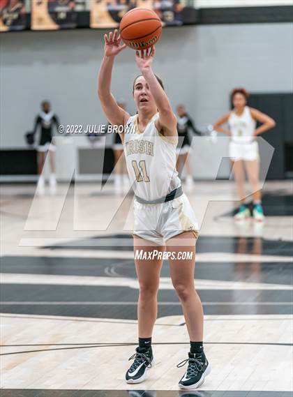 Thumbnail 2 in Lawrence Central vs. Cathedral (IHSAA 4A Sectional Rd 1) photogallery.