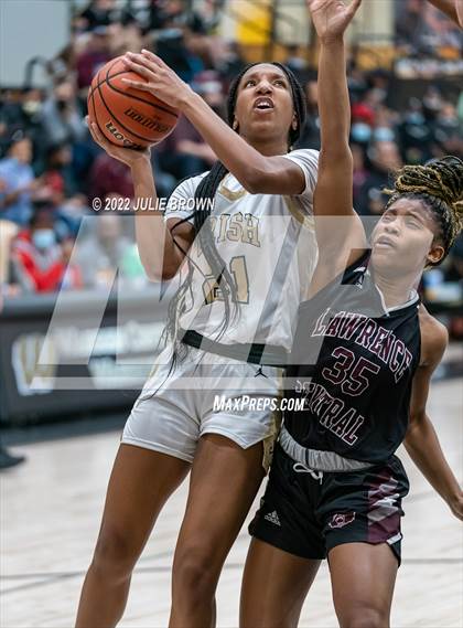 Thumbnail 1 in Lawrence Central vs. Cathedral (IHSAA 4A Sectional Rd 1) photogallery.