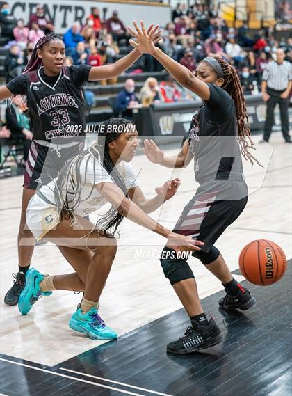 Thumbnail 1 in Lawrence Central vs. Cathedral (IHSAA 4A Sectional Rd 1) photogallery.