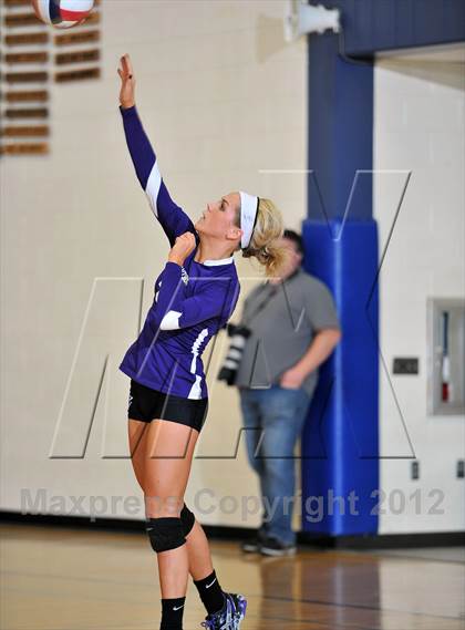 Thumbnail 3 in Grantsburg @ Cameron (WIAA D3 Sectional Semi-Final) photogallery.