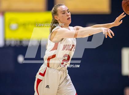 Thumbnail 2 in Great Oak vs Murrieta Mesa photogallery.
