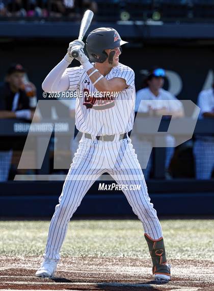 Thumbnail 3 in McKinney North vs. Aledo (UIL 5A DI State Semifinal Playoff) photogallery.