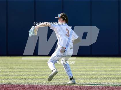 Thumbnail 1 in McKinney North vs. Aledo (UIL 5A DI State Semifinal Playoff) photogallery.