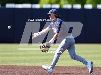 Thumbnail 1 in McKinney North vs. Aledo (UIL 5A DI State Semifinal Playoff) photogallery.