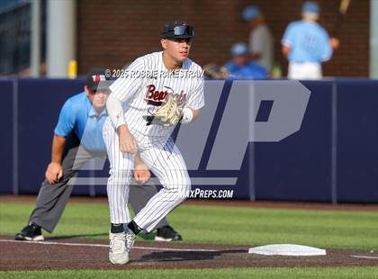 Thumbnail 3 in McKinney North vs. Aledo (UIL 5A DI State Semifinal Playoff) photogallery.