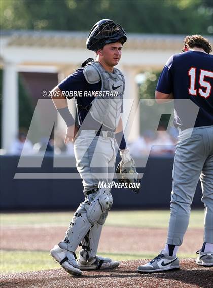 Thumbnail 1 in McKinney North vs. Aledo (UIL 5A DI State Semifinal Playoff) photogallery.