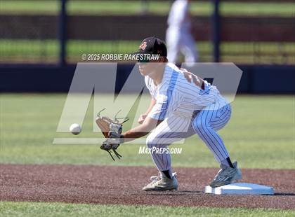 Thumbnail 1 in McKinney North vs. Aledo (UIL 5A DI State Semifinal Playoff) photogallery.