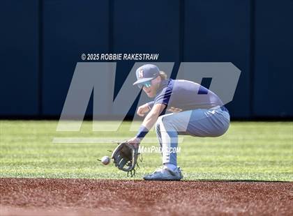 Thumbnail 2 in McKinney North vs. Aledo (UIL 5A DI State Semifinal Playoff) photogallery.