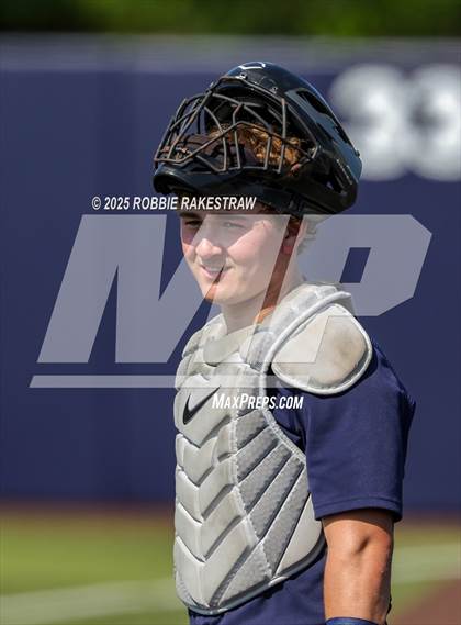Thumbnail 3 in McKinney North vs. Aledo (UIL 5A DI State Semifinal Playoff) photogallery.