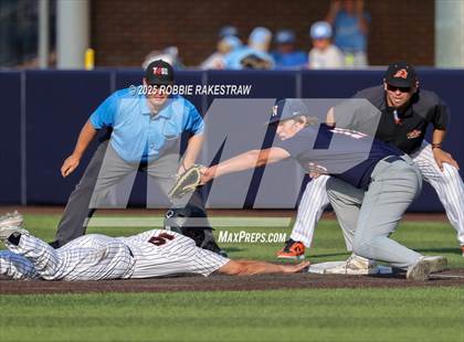 Thumbnail 2 in McKinney North vs. Aledo (UIL 5A DI State Semifinal Playoff) photogallery.