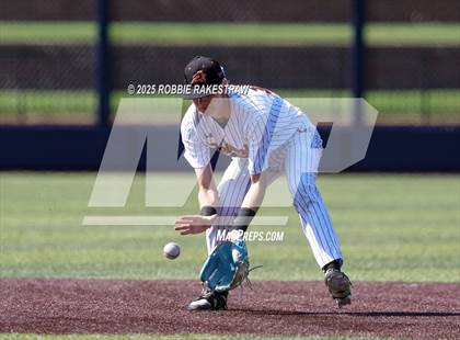 Thumbnail 3 in McKinney North vs. Aledo (UIL 5A DI State Semifinal Playoff) photogallery.