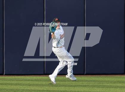 Thumbnail 1 in McKinney North vs. Aledo (UIL 5A DI State Semifinal Playoff) photogallery.