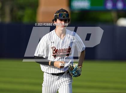 Thumbnail 3 in McKinney North vs. Aledo (UIL 5A DI State Semifinal Playoff) photogallery.