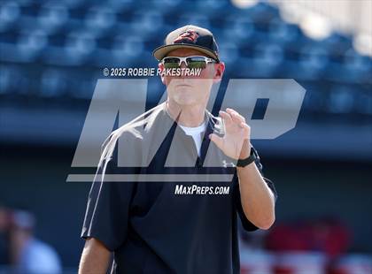 Thumbnail 3 in McKinney North vs. Aledo (UIL 5A DI State Semifinal Playoff) photogallery.