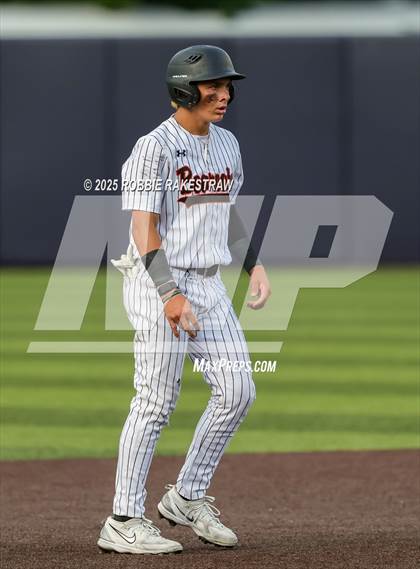 Thumbnail 3 in McKinney North vs. Aledo (UIL 5A DI State Semifinal Playoff) photogallery.