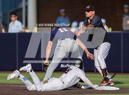 Thumbnail 2 in McKinney North vs. Aledo (UIL 5A DI State Semifinal Playoff) photogallery.