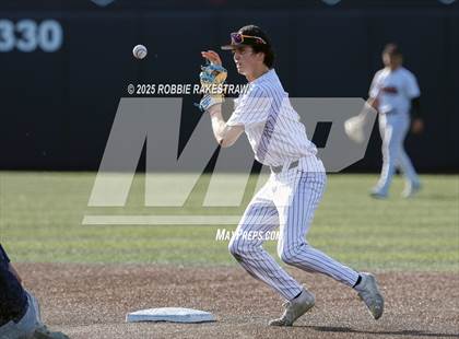 Thumbnail 3 in McKinney North vs. Aledo (UIL 5A DI State Semifinal Playoff) photogallery.