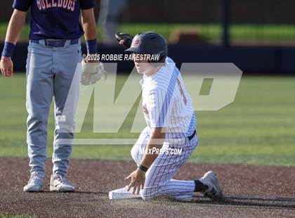 Thumbnail 2 in McKinney North vs. Aledo (UIL 5A DI State Semifinal Playoff) photogallery.