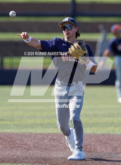 Thumbnail 3 in McKinney North vs. Aledo (UIL 5A DI State Semifinal Playoff) photogallery.