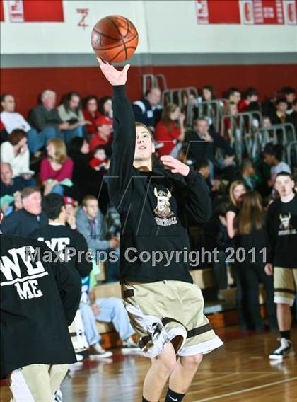 Thumbnail 3 in Tappan Zee vs Clarkstown South (Tappan Zee Tip-Off Tournament) photogallery.