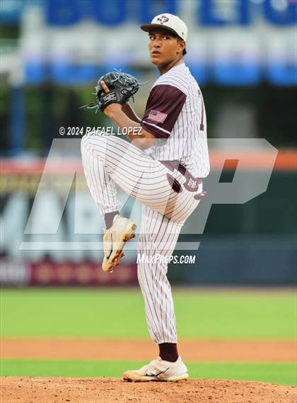 Thumbnail 1 in Cy-Fair vs. Pearland (UIL Baseball 6A Region 3 Regional Final) photogallery.