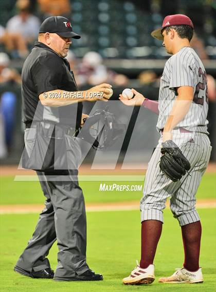 Thumbnail 2 in Cy-Fair vs. Pearland (UIL Baseball 6A Region 3 Regional Final) photogallery.