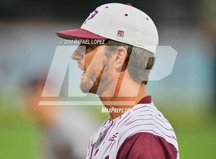 Thumbnail 2 in Cy-Fair vs. Pearland (UIL Baseball 6A Region 3 Regional Final) photogallery.